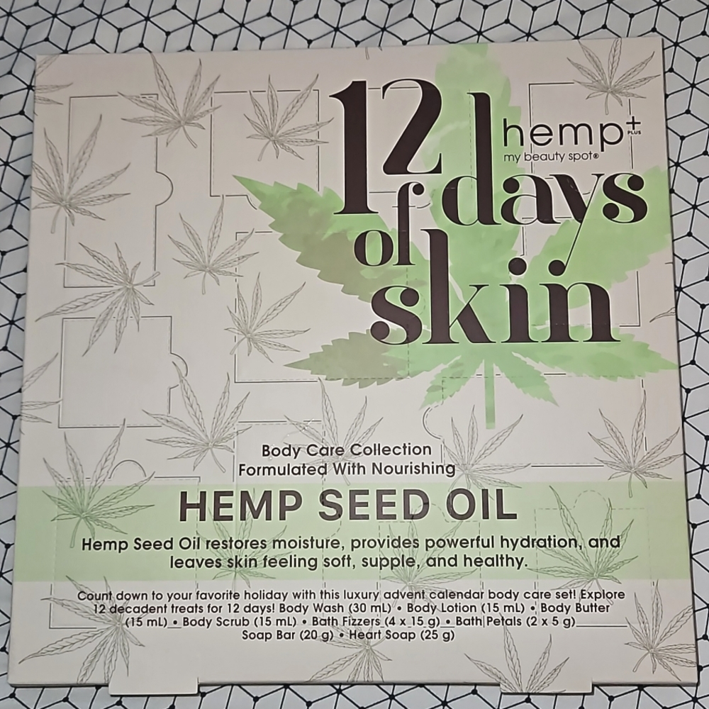 Nwt 12 days of Hemp beauty spot